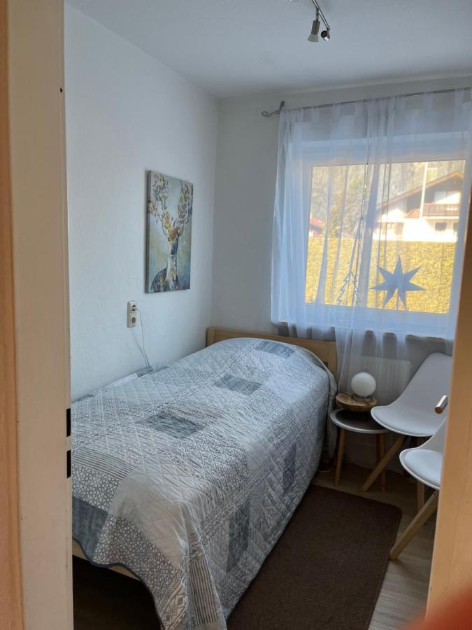 גרמיש-פרטנקירכן Doppelhaushaelfte Zugspitzblick Mit Privatem Garten מראה חיצוני תמונה